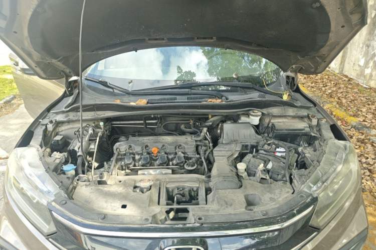 Used Honda XR-V 2015 1.8L EXi CVT Comfort Version Engine Bay