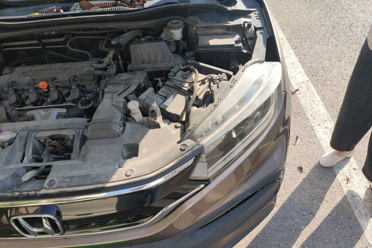 Used Honda XR-V 2015 1.8L VTi CVT Luxury Edition Engine Bay Left