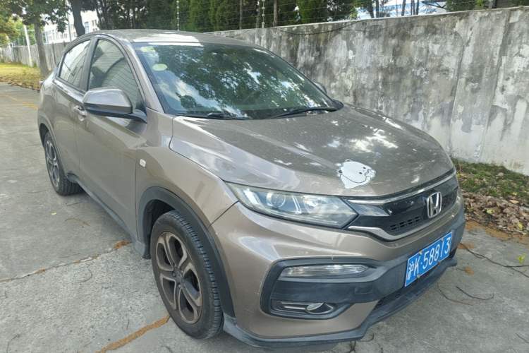 Used Honda XR-V 2015 1.8L EXi CVT Comfort Version Front Right 45 Deg