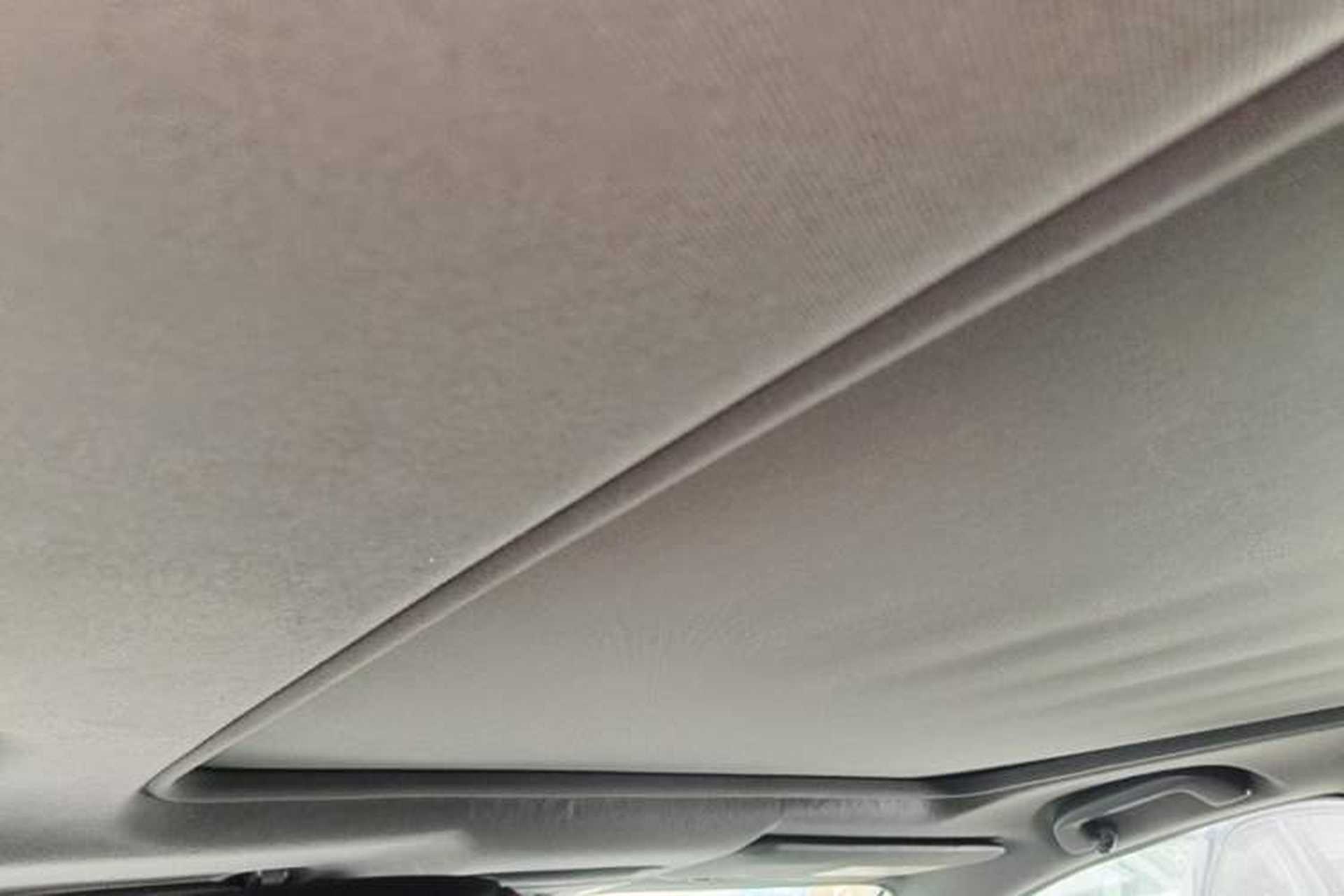Used Honda XR-V 2015 1.8L VTi CVT Luxury Edition Headliner