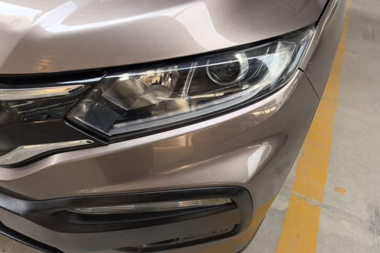 Used Honda XR-V 2015 1.8L EXi CVT Comfort Version Left Front Headlight