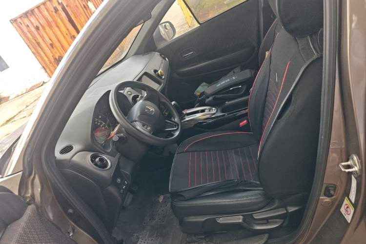 Used Honda XR-V 2015 1.8L EXi CVT Comfort Version Left Front Seat