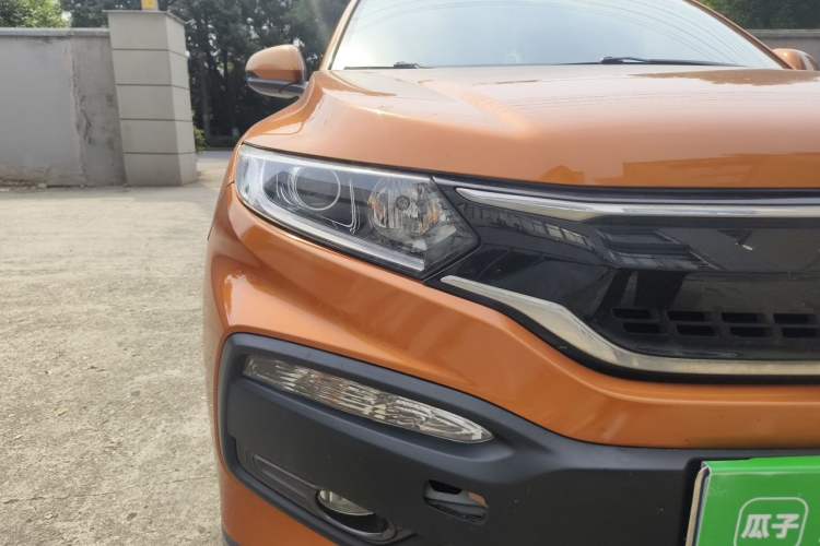 Used Honda XR-V 2015 1.8L EXi CVT Comfort Version Right Front Headlight