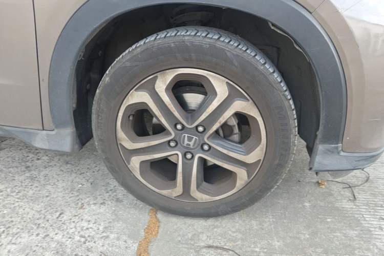 Used Honda XR-V 2015 1.8L EXi CVT Comfort Version Right Front Wheel Hub