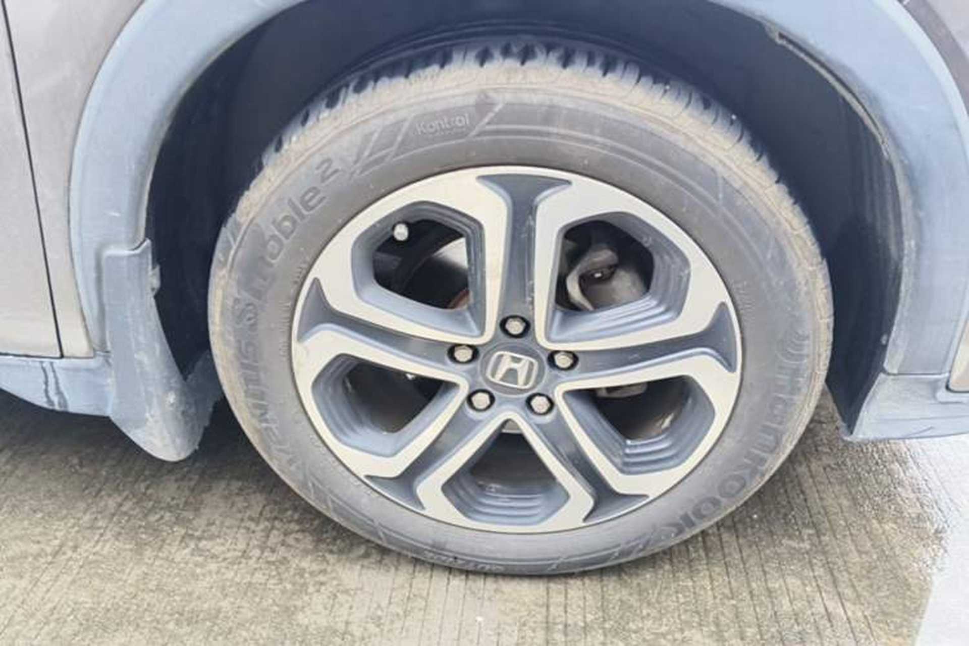 Used Honda XR-V 2015 1.8L VTi CVT Luxury Edition Right Front Wheel Hub