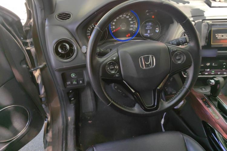 Used Honda XR-V 2015 1.8L VTi CVT Luxury Edition Steering Wheel