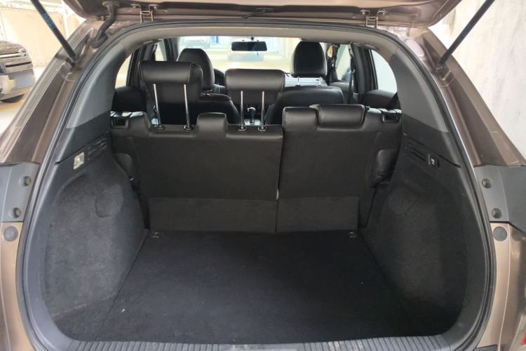 Used Honda XR-V 2015 1.8L EXi CVT Comfort Version Trunk