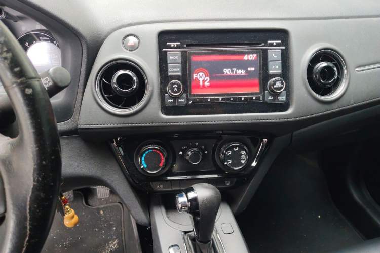 Used Honda XR-V 2015 1.5L LXi CVT Classic Edition Audio And AC Panel