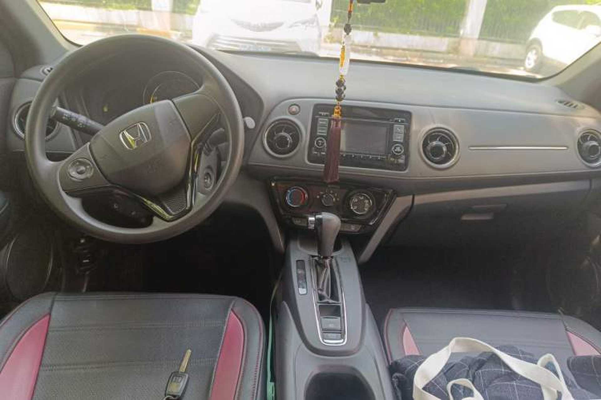 Used Honda XR-V 2015 1.5L LXi CVT Classic Edition Center Console