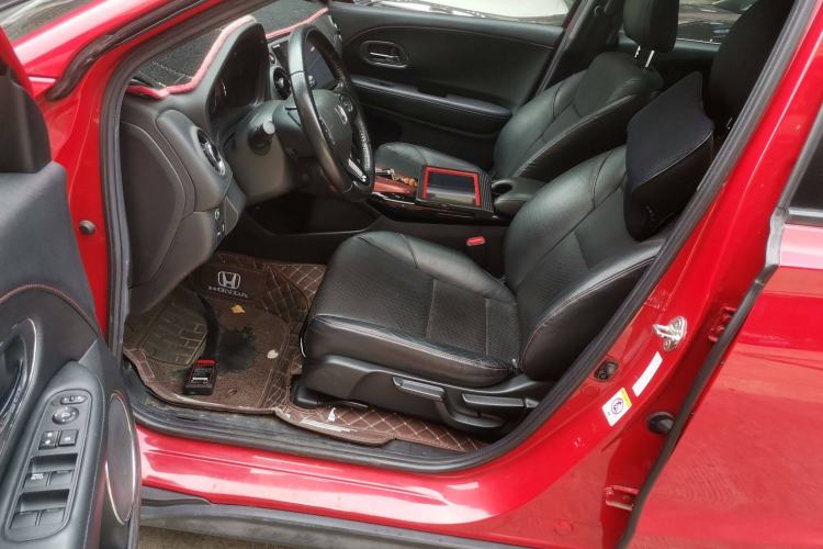 Used Honda XR-V 2015 1.8L VTi CVT Luxury Edition Driver Seat