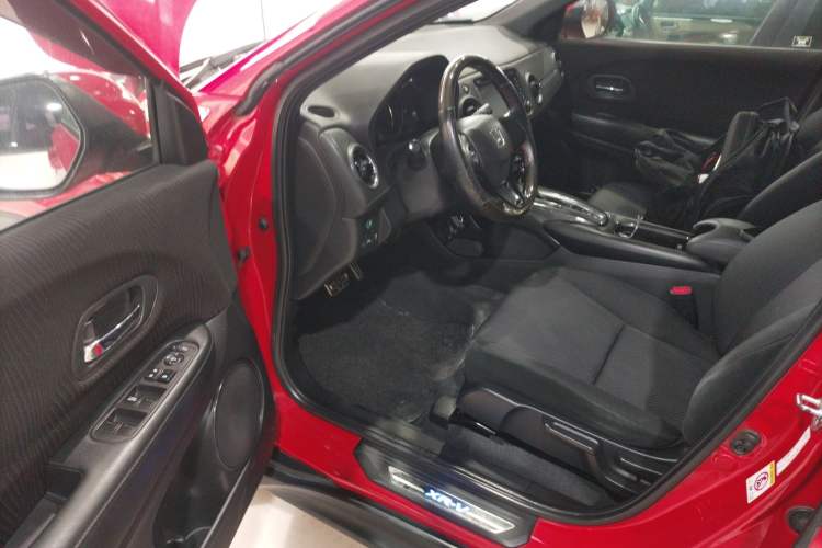 Used Honda XR-V 2015 1.5L LXi CVT Classic Edition Driver Seat