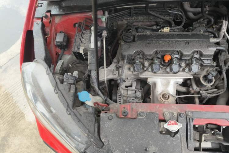 Used Honda XR-V 2015 1.8L EXi CVT Comfort Version Engine Bay Right