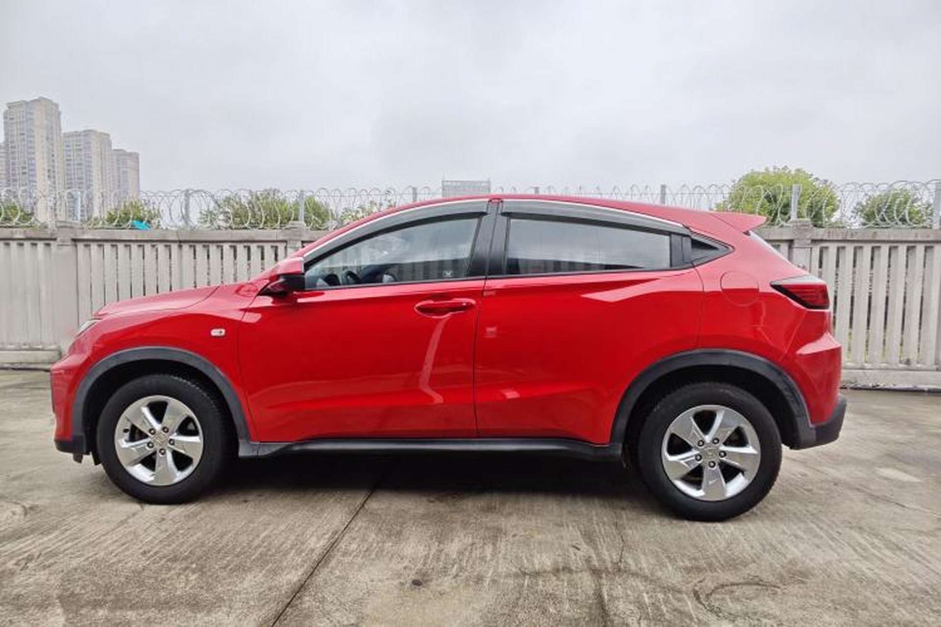Used Honda XR-V 2015 1.5L LXi CVT Classic Edition Exterior 2