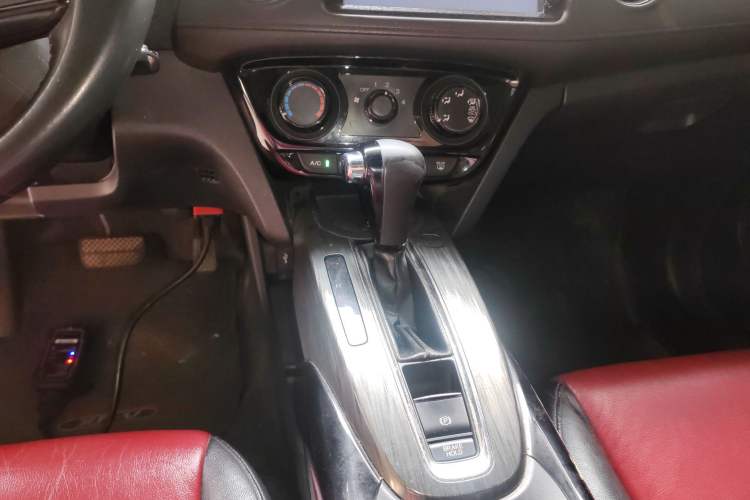 Used Honda XR-V 2015 1.8L EXi CVT Comfort Version Gear Lever