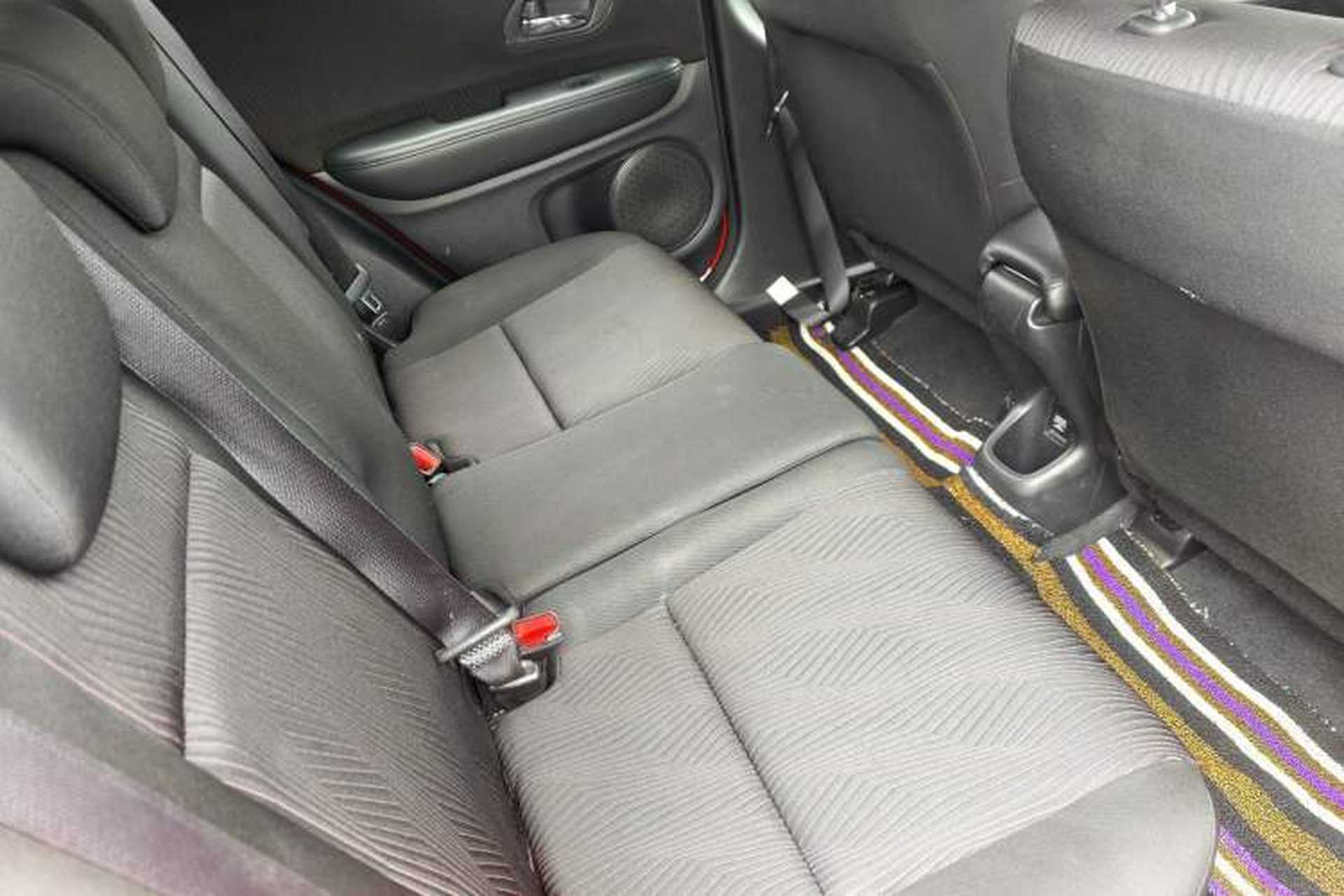 Used Honda XR-V 2015 1.5L LXi CVT Classic Edition Interior 10