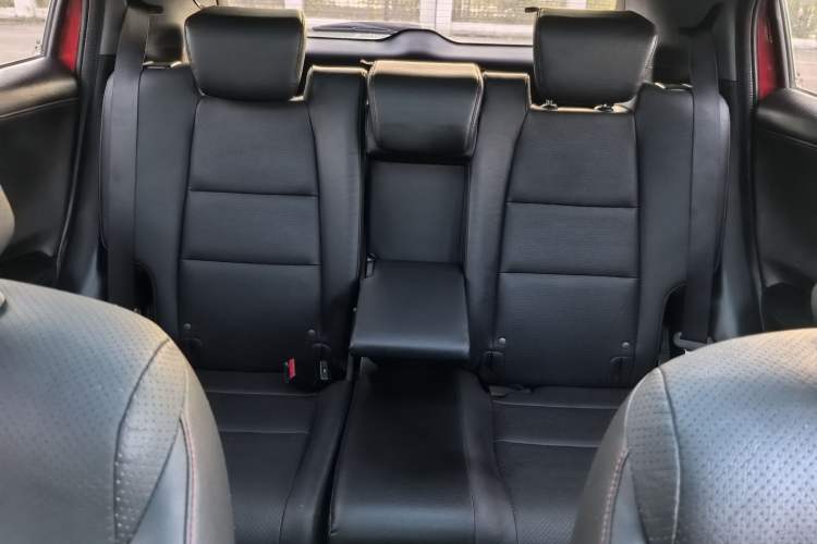 Used Honda XR-V 2015 1.8L VTi CVT Luxury Edition Interior 3