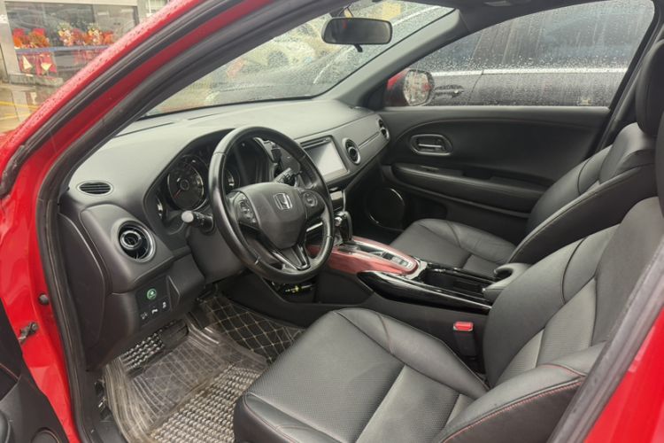 Used Honda XR-V 2015 1.8L VTi CVT Luxury Edition Interior 4