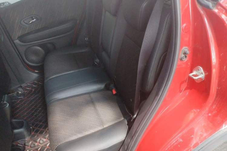 Used Honda XR-V 2015 1.8L EXi CVT Comfort Version Interior 5