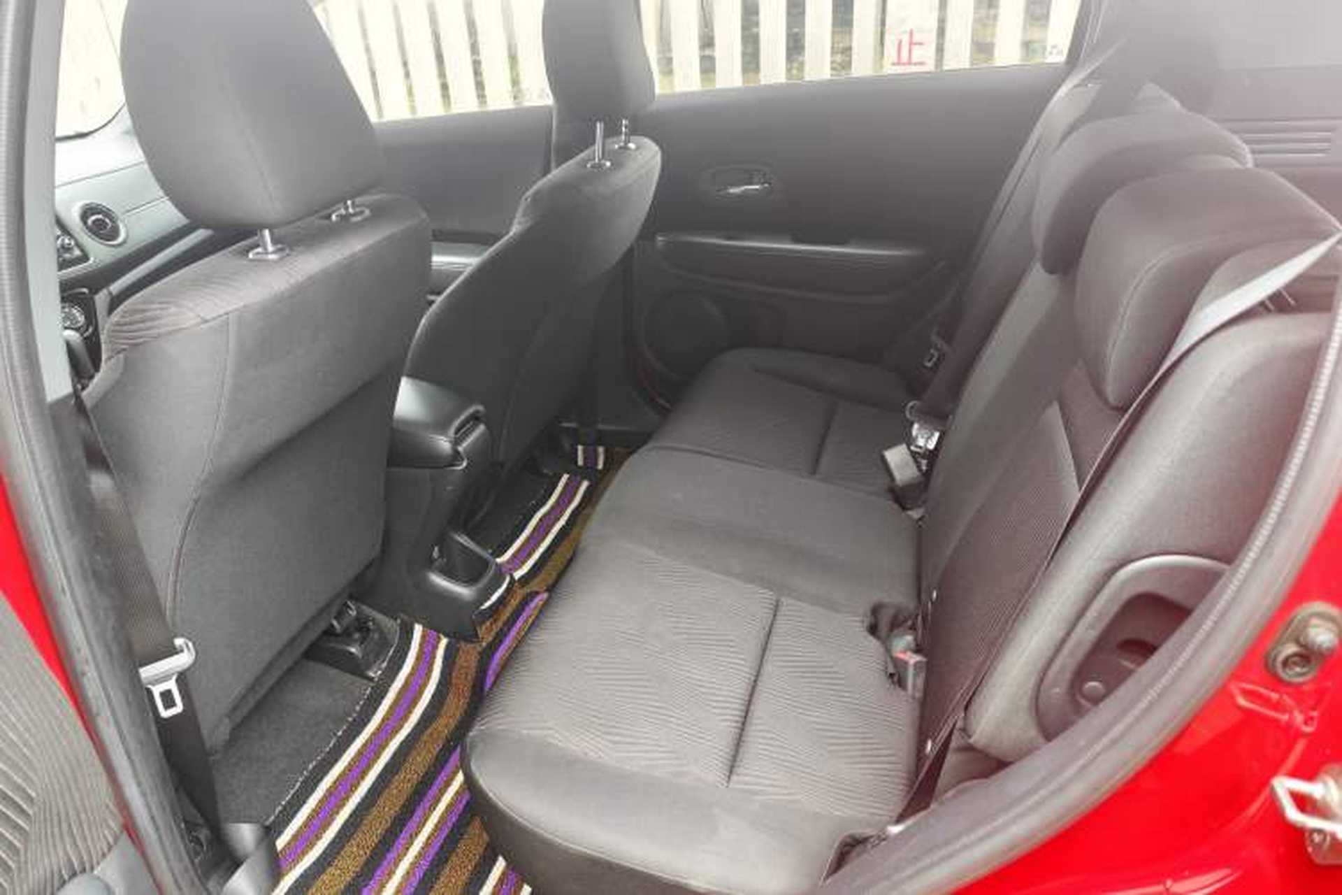 Used Honda XR-V 2015 1.5L LXi CVT Classic Edition Interior 6