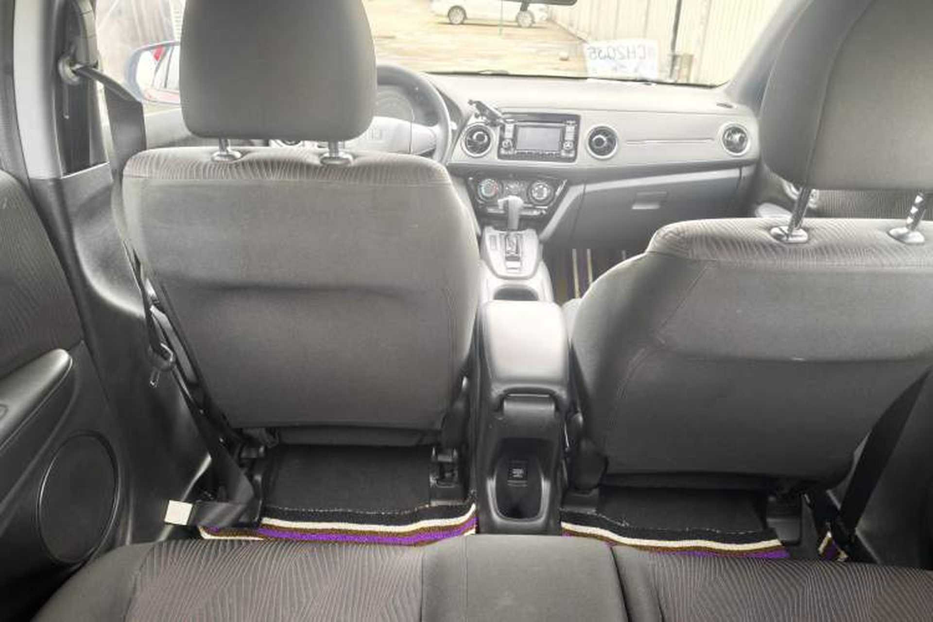 Used Honda XR-V 2015 1.5L LXi CVT Classic Edition Interior 7
