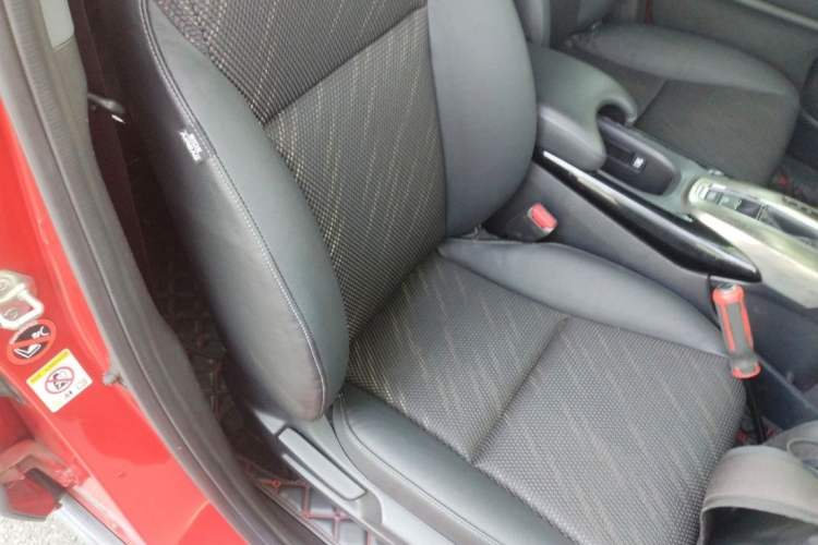 Used Honda XR-V 2015 1.8L EXi CVT Comfort Version Interior 9