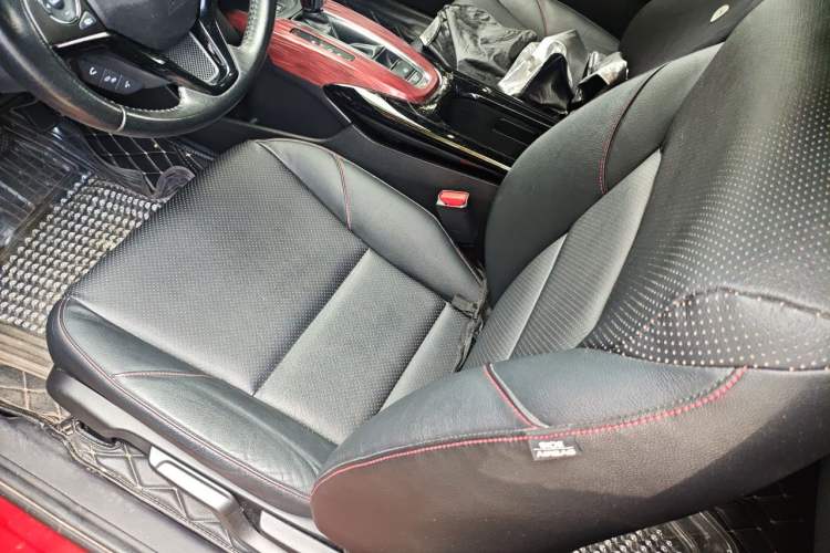 Used Honda XR-V 2015 1.8L VTi CVT Luxury Edition Left Front Seat