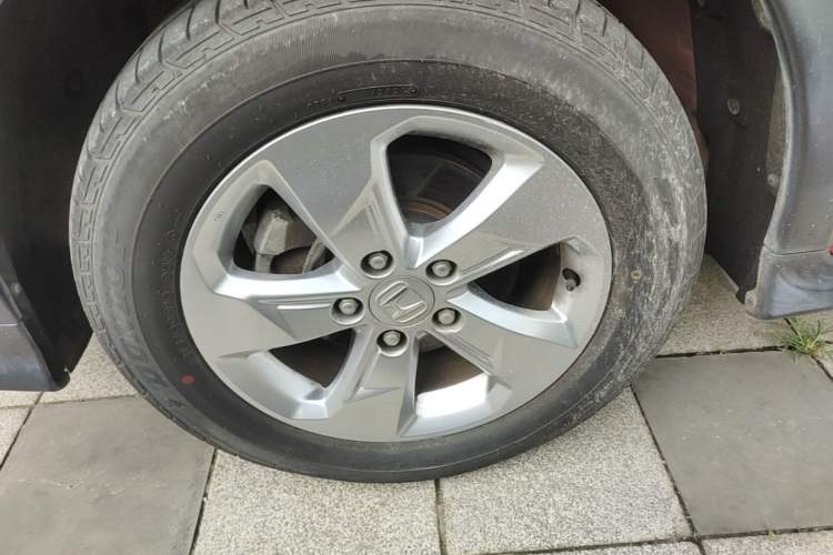 Used Honda XR-V 2015 1.5L LXi CVT Classic Edition Left Front Wheel Hub