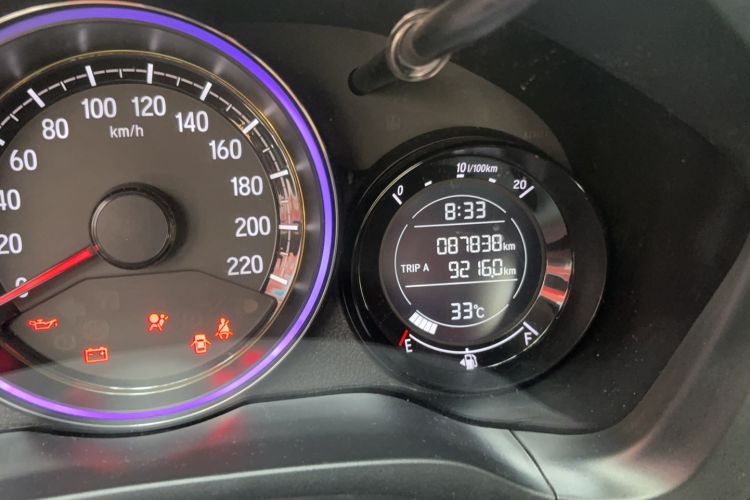 Used Honda XR-V 2015 1.5L LXi CVT Classic Edition Odometer Close Up