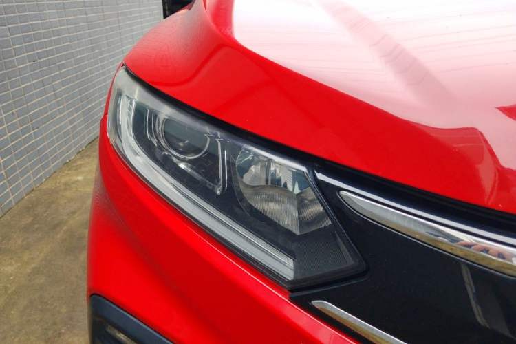 Used Honda XR-V 2015 1.5L LXi CVT Classic Edition Right Front Headlight