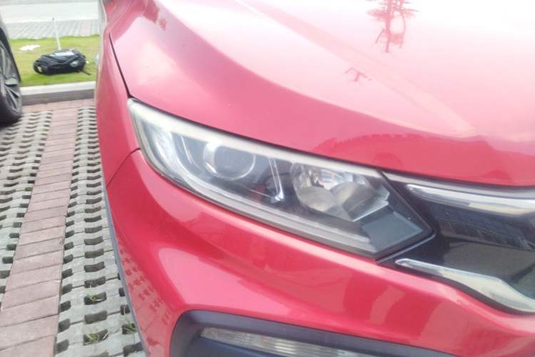 Used Honda XR-V 2015 1.5L LXi CVT Classic Edition Right Front Headlight