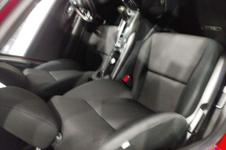 Used Honda XR-V 2015 1.5L LXi CVT Classic Edition Right Front Seat