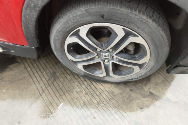 Used Honda XR-V 2015 1.8L EXi CVT Comfort Version Right Front Wheel Hub
