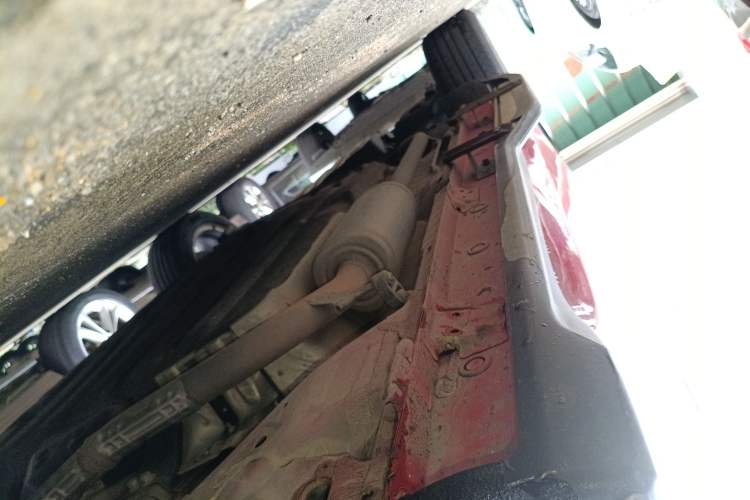 Used Honda XR-V 2015 1.8L VTi CVT Luxury Edition Right Side Sill
