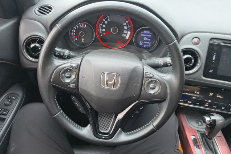 Used Honda XR-V 2015 1.8L VTi CVT Luxury Edition Steering Wheel