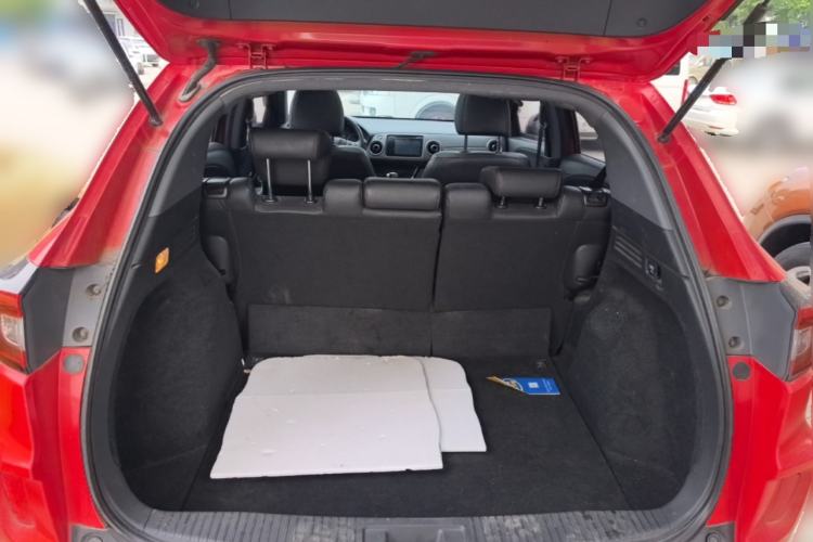 Used Honda XR-V 2015 1.8L VTi CVT Luxury Edition Trunk