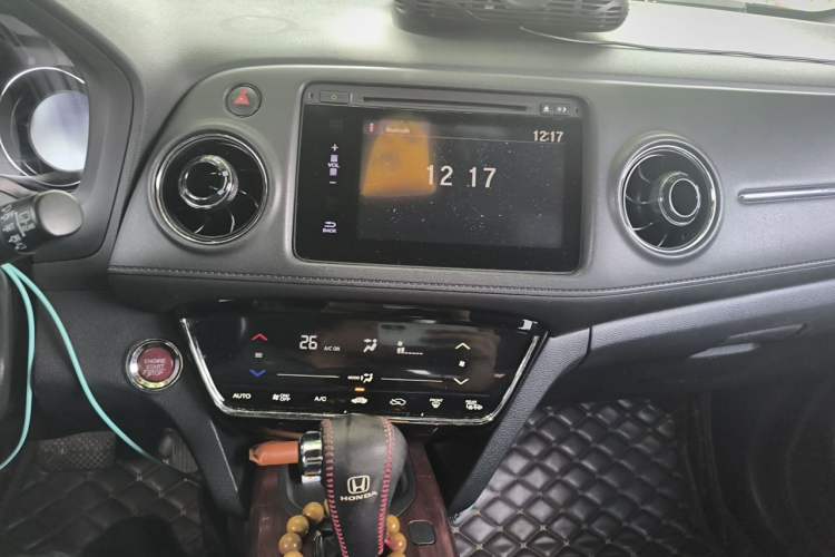 Used Honda XR-V 2015 1.8L VTi CVT Luxury Edition Audio And AC Panel