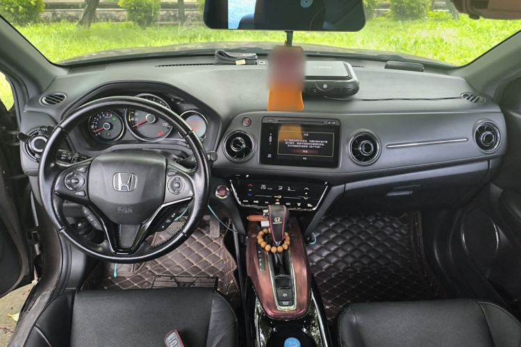 Used Honda XR-V 2015 1.8L VTi CVT Luxury Edition Center Console