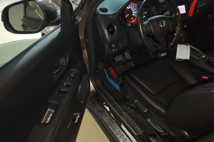 Used Honda XR-V 2015 1.5L LXi CVT Classic Edition Driver Seat