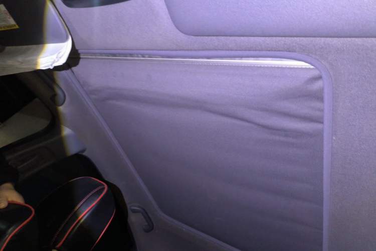 Used Honda XR-V 2015 1.8L EXi CVT Comfort Version Headliner