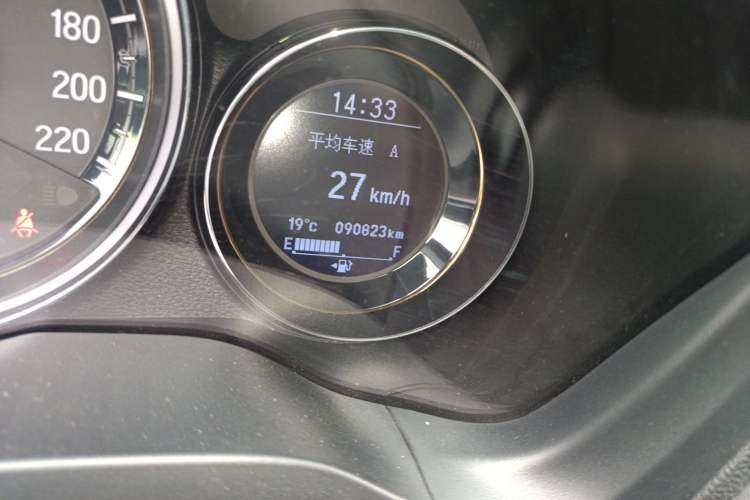 Used Honda XR-V 2015 1.8L VTi CVT Luxury Edition Odometer Close Up
