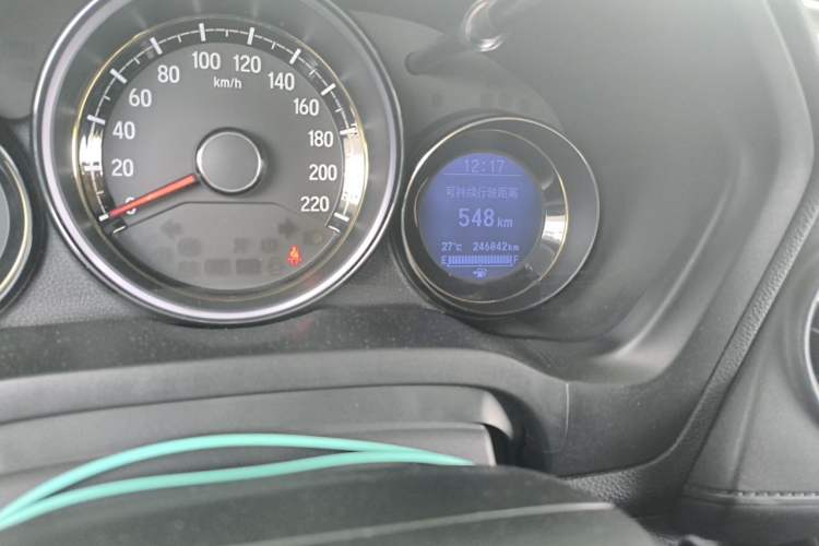 Used Honda XR-V 2015 1.8L VTi CVT Luxury Edition Odometer Close Up