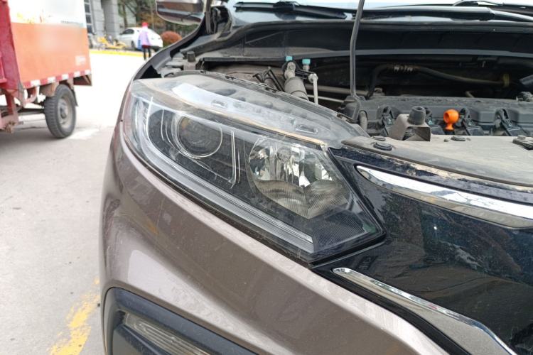 Used Honda XR-V 2015 1.8L VTi CVT Luxury Edition Right Front Headlight