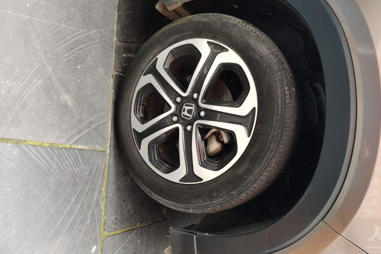 Used Honda XR-V 2015 1.8L EXi CVT Comfort Version Right Front Wheel Hub