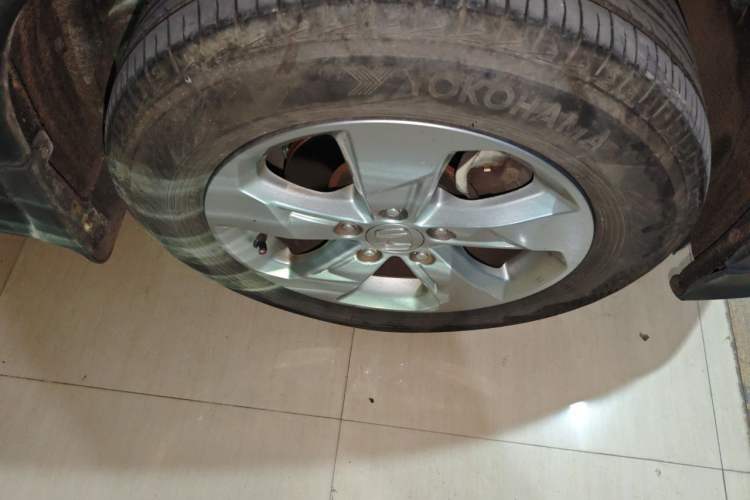 Used Honda XR-V 2015 1.5L LXi CVT Classic Edition Right Front Wheel Hub