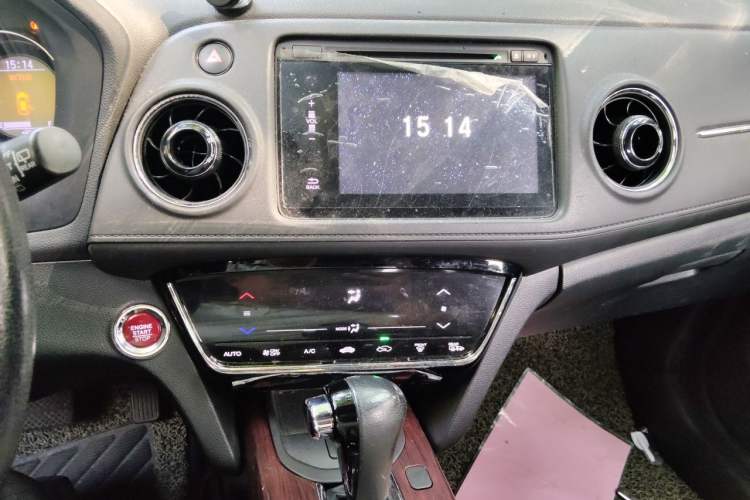 Used Honda XR-V 2015 1.8L VTi CVT Luxury Edition Audio And AC Panel