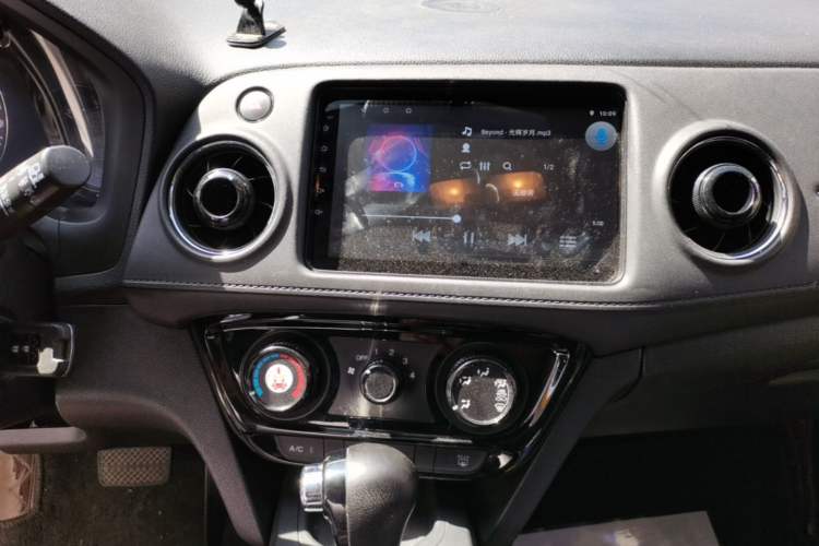 Used Honda XR-V 2015 1.5L LXi CVT Classic Edition Audio And AC Panel