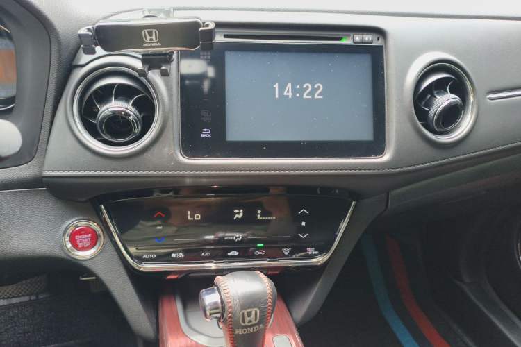 Used Honda XR-V 2015 1.8L VTi CVT Luxury Edition Audio And AC Panel