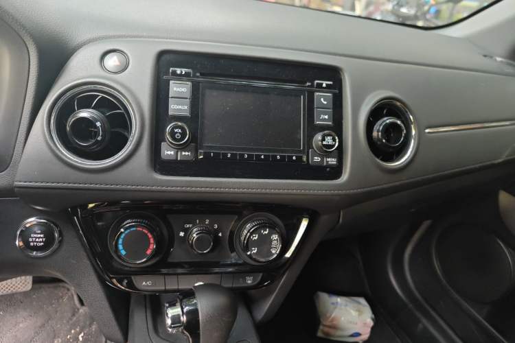 Used Honda XR-V 2015 1.5L LXi CVT Classic Edition Audio And AC Panel