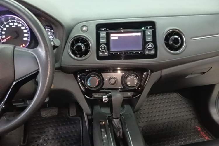 Used Honda XR-V 2015 1.5L LXi CVT Classic Edition Audio And AC Panel