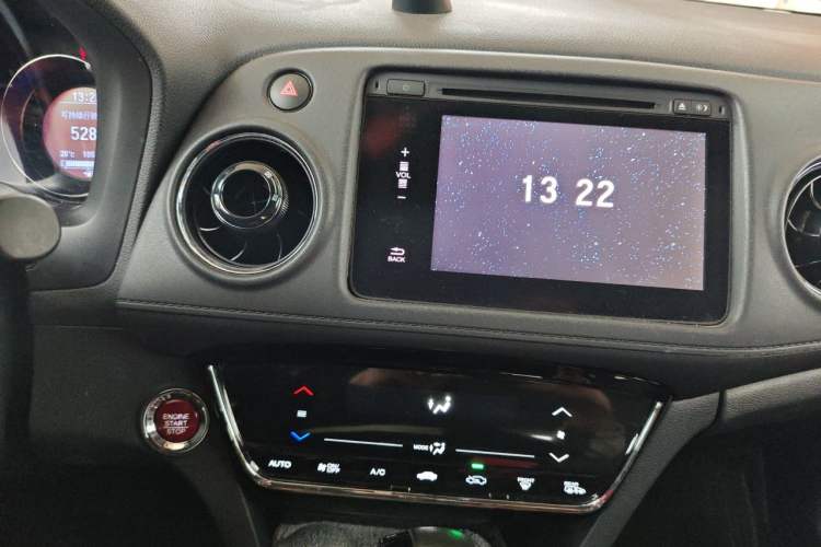 Used Honda XR-V 2015 1.8L VTi CVT Luxury Edition Audio And AC Panel